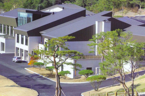 金屬屋面鋁鎂錳板系統